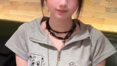 湖北武汉00后年轻漂亮妹子
