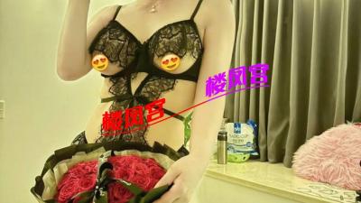出击天河风骚少妇娇娇姐