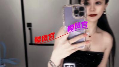 周周好像认识的人挺多的